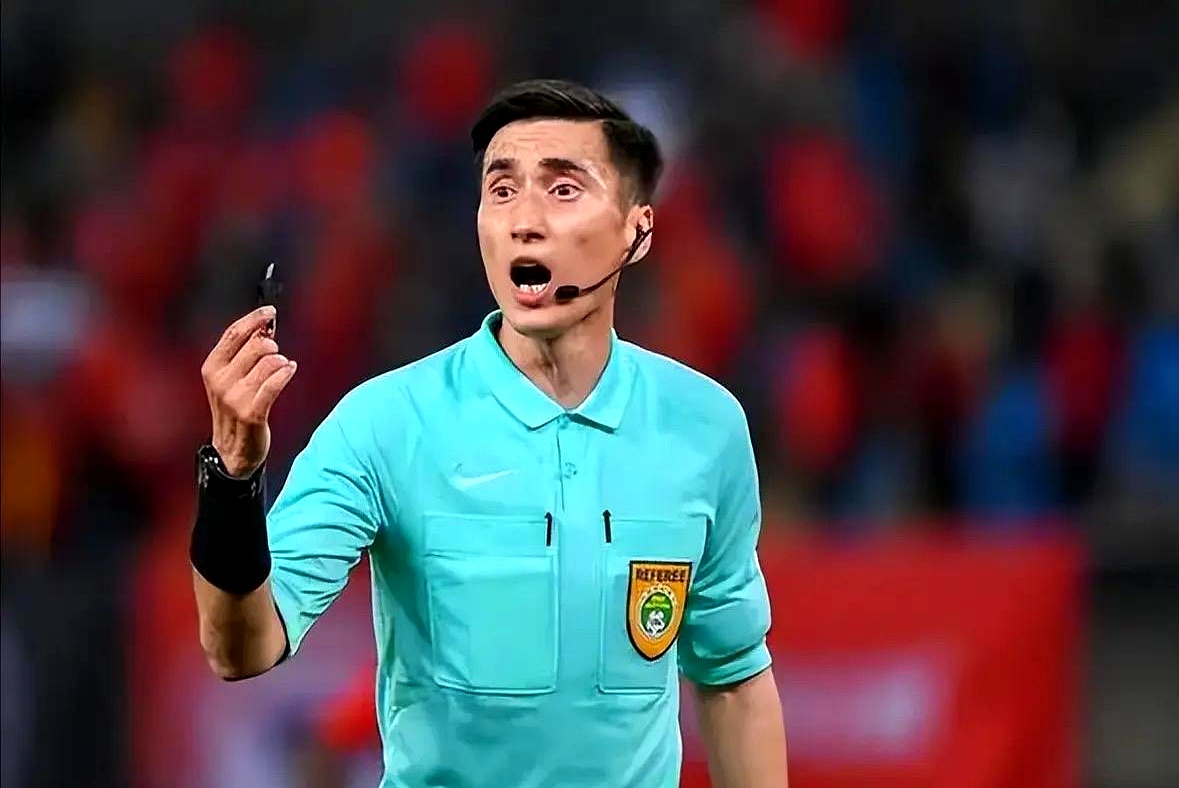 山东泰山主帅放话:欧联杯八强战必胜热刺,德约科维奇冷笑回应 山东泰山主帅放话:欧联杯八强战必胜热刺,德约科维奇冷笑回应